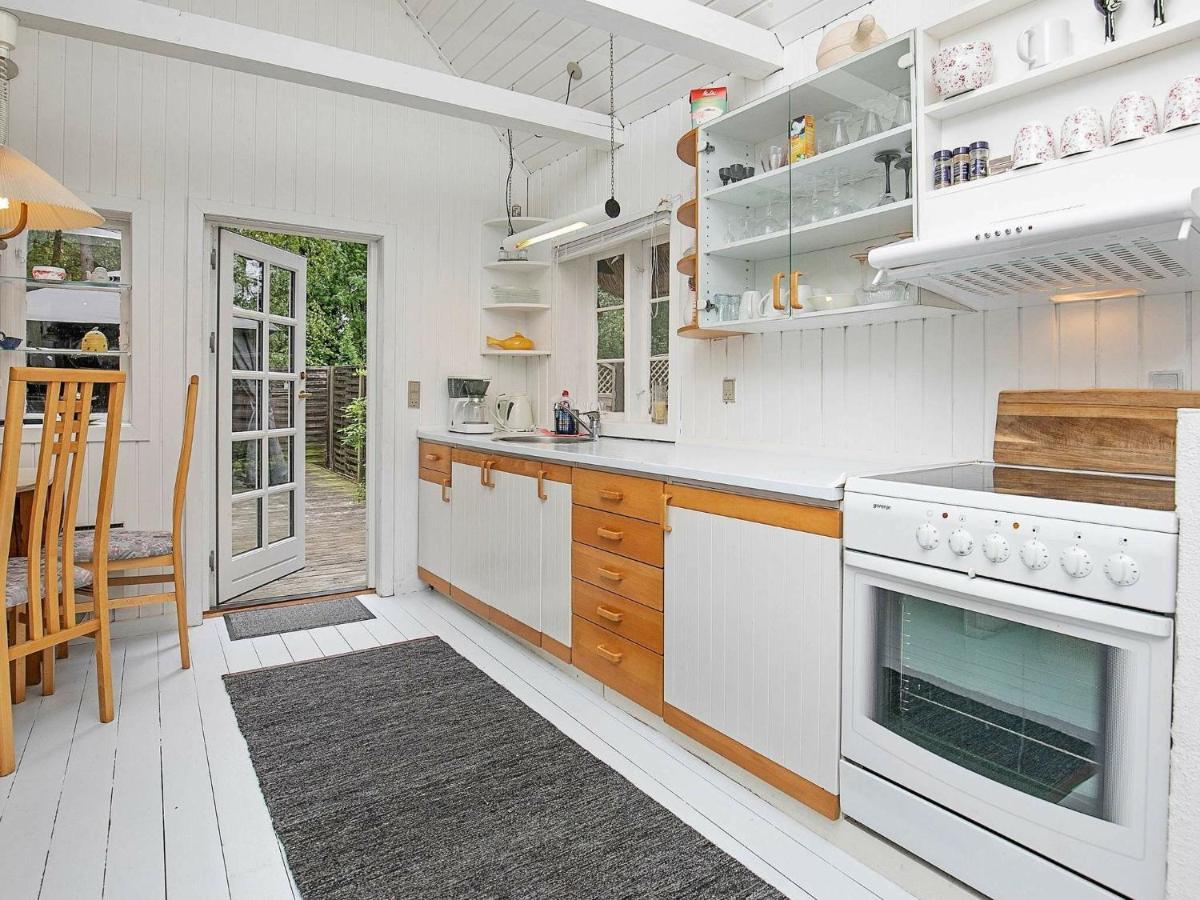 6 Person Holiday Home In R Dby Rødby Esterno foto